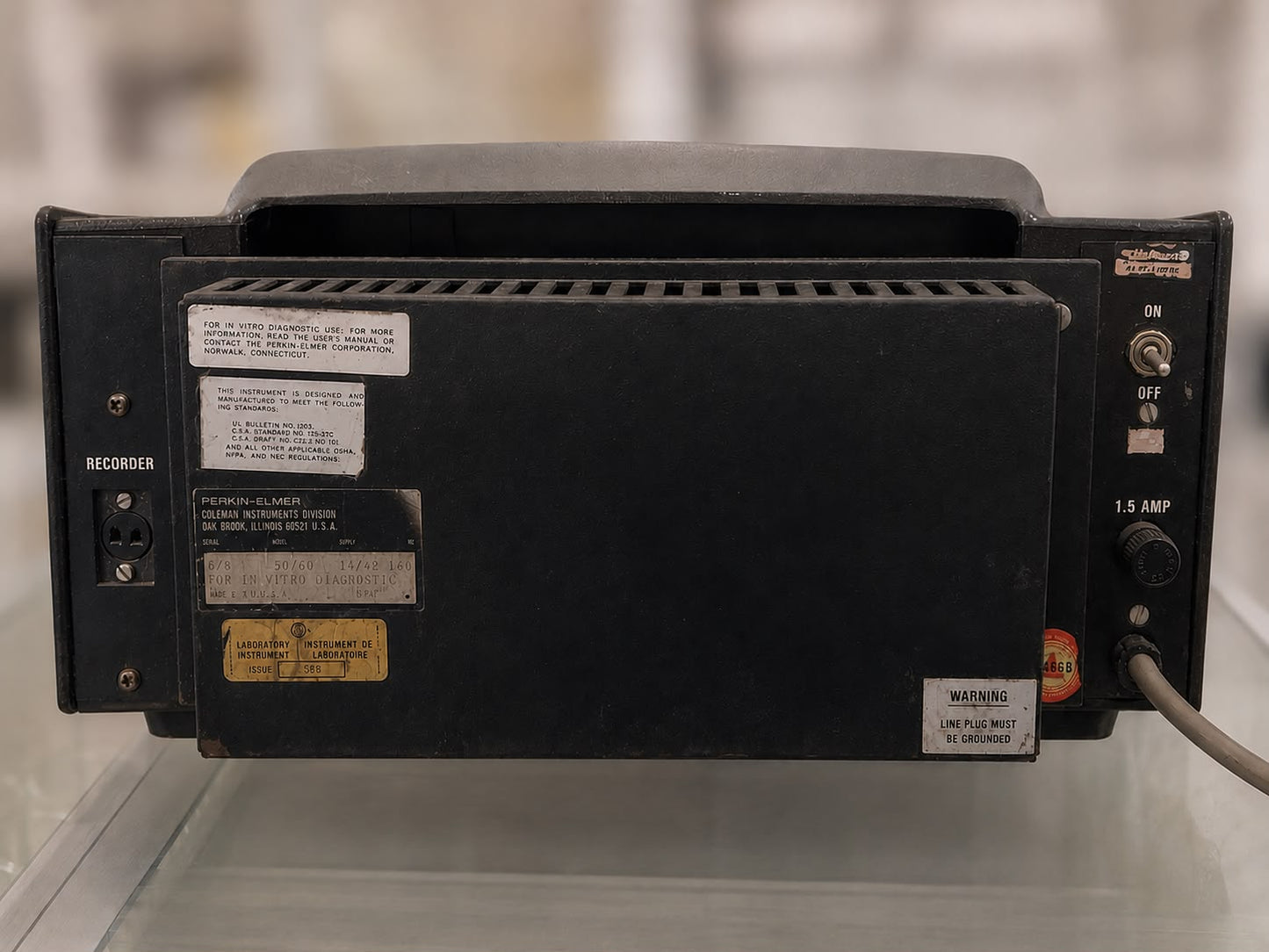 Espectrofotómetro UV-Visible Perkin-Elmer Coleman Junior III. Equipo Seminuevo Funcional.